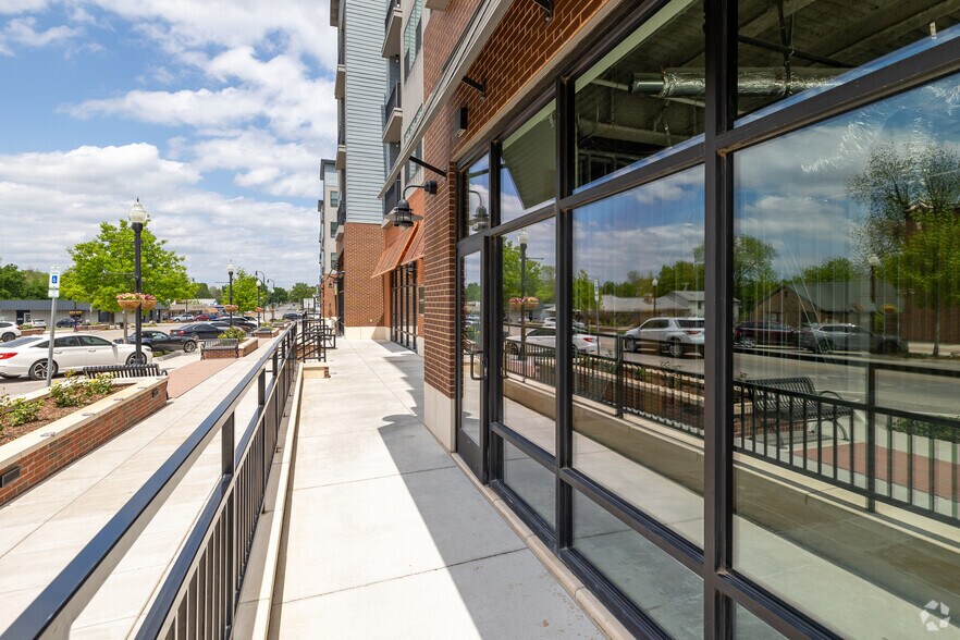 More Photos Of 305 N Main St, Broken Arrow Apartments For Lease