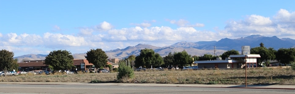 More Photos Of San Felipe Rd @ Maple Street, Hollister Land For Lease