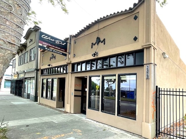 More Photos Of 2371-2373 San Pablo Ave, Berkeley Storefront Retail Residential For Lease