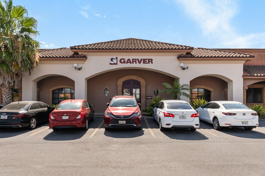 Primary Photo Of 1906 E Tyler Ave, Harlingen Loft Creative Space For Sale