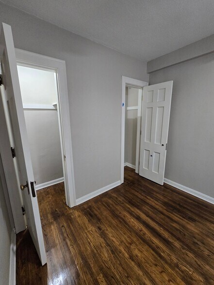 More Photos Of 522 W Adams St, Muncie Apartments For Sale