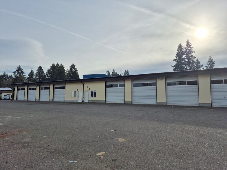 More Photos Of 3210 234th St E, Spanaway Warehouse For Lease