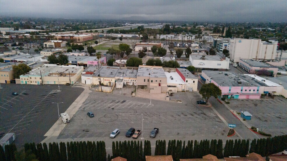 More Photos Of 10914 Main St, El Monte Storefront Retail Residential For Sale