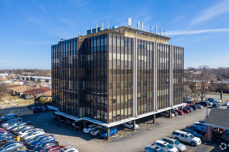 More Photos Of 6160 N Cicero Ave, Chicago Unknown For Lease