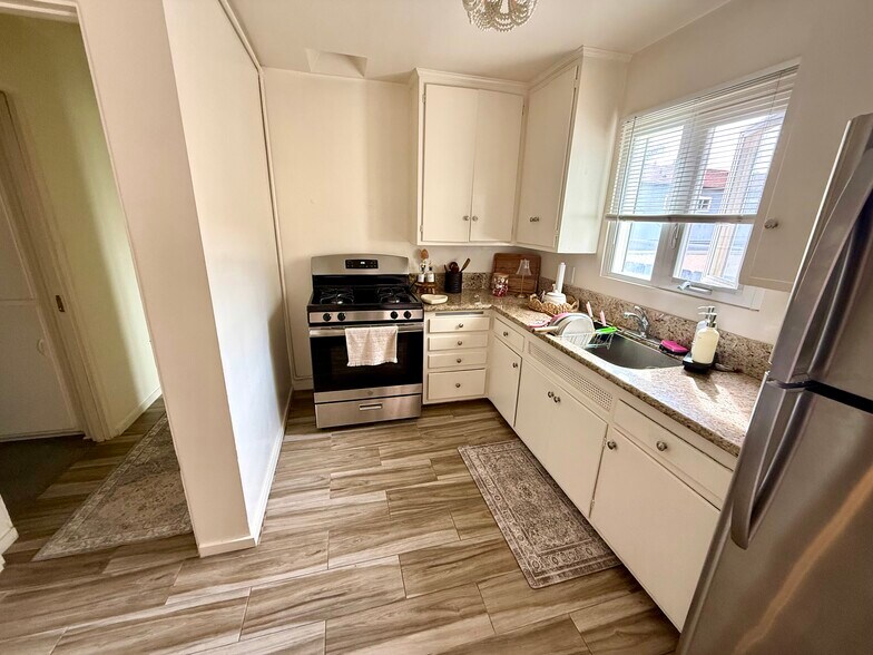 More Photos Of 2438-2446 India St, San Diego Apartments For Sale