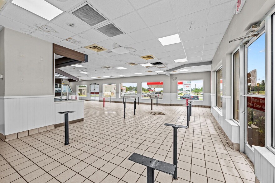 More Photos Of 1512 US Highway 70 E, New Bern Fast Food For Sale