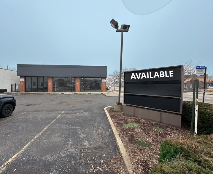 More Photos Of 1826-1830 Dempster St, Evanston Convenience Store For Lease
