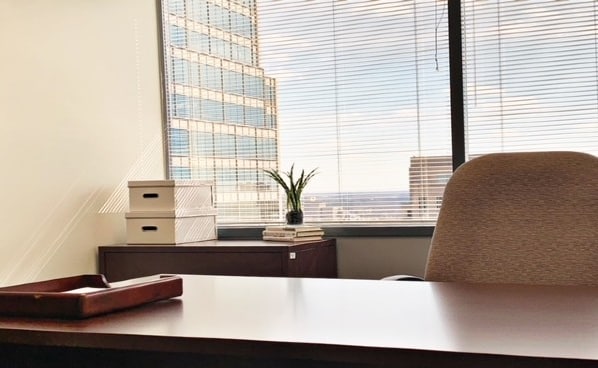 More Photos Of 101 W Ohio St, Indianapolis Office Residential For Lease