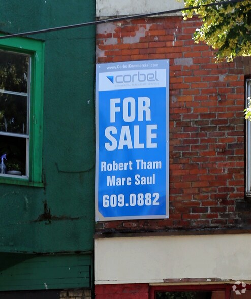 More Photos Of 342-350 Powell St, Vancouver Storefront Retail Office For Sale