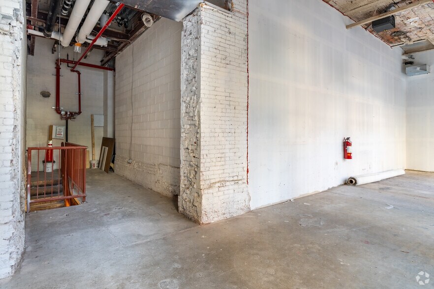 More Photos Of 1295 Madison Ave, New York Multifamily For Sale