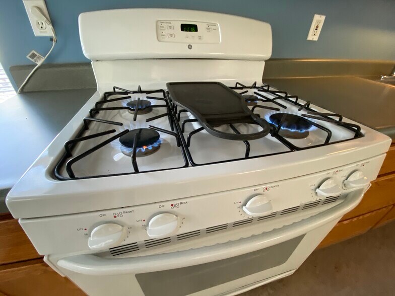More Photos Of 31 Congress St, Cohoes Apartments For Sale