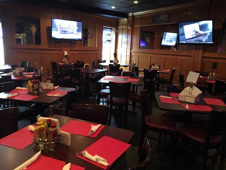 More Photos Of 965-969 State Route 36, Atlantic Highlands General Retail For Sale