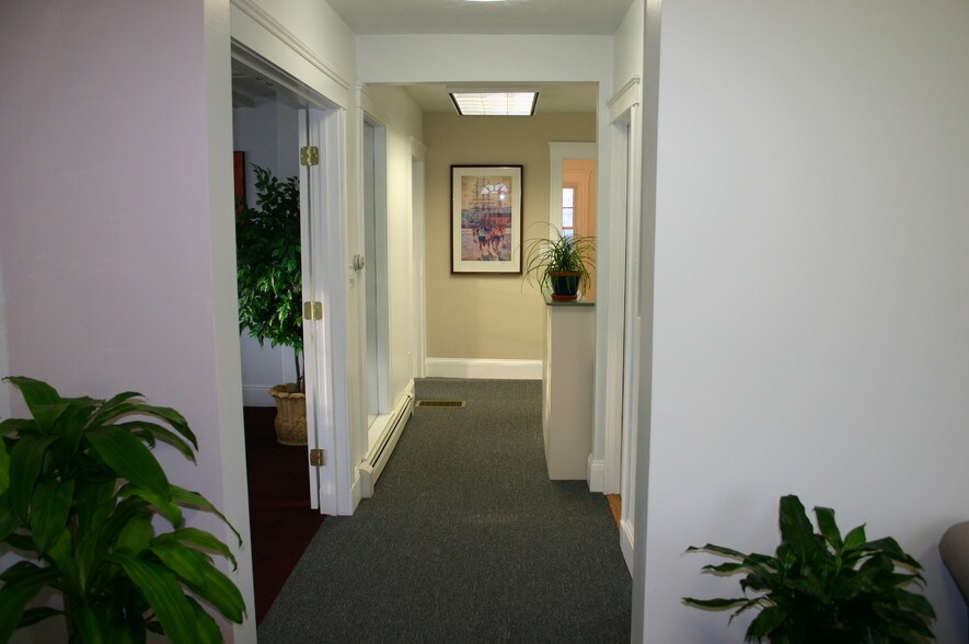 More Photos Of 69 Holmes St, Quincy General Retail For Lease