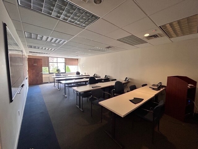 More Photos Of 9920-9922 4th Ave, Brooklyn Medical For Lease