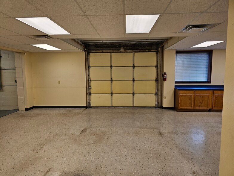 More Photos Of 2336 E Platte Ave, Colorado Springs Industrial For Sale