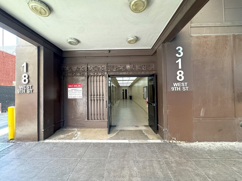More Photos Of 318-320 W 9th St, Los Angeles Office Residential For Lease