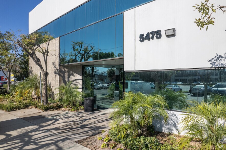 More Photos Of 5475 E La Palma Ave, Anaheim Office For Sale