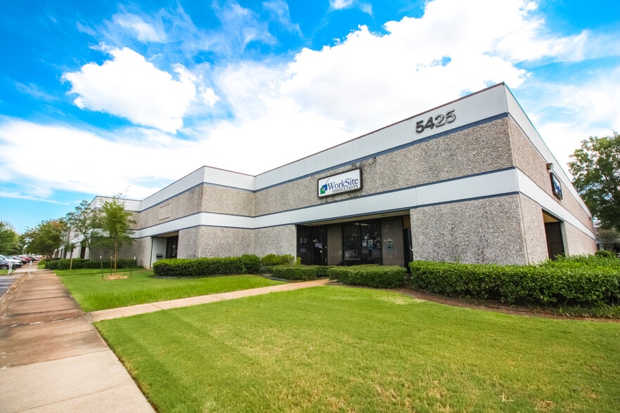 Primary Photo Of 5425 E Raines Rd, Memphis Light Distribution For Lease
