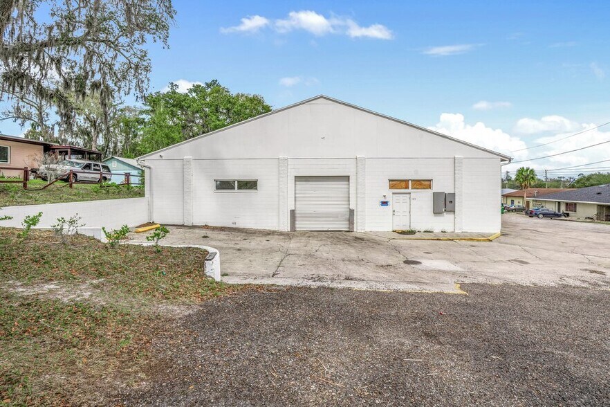 More Photos Of 103 Highland St, Orange City Warehouse For Sale