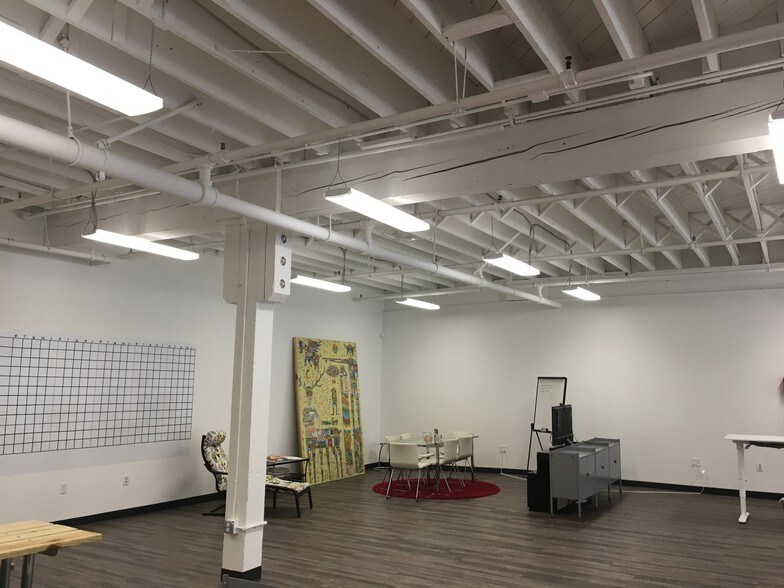 More Photos Of 480 Gate Five Rd, Sausalito Flex For Lease