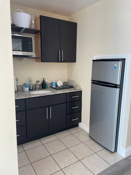 More Photos Of 3391 Mt Diablo Blvd, Lafayette Storefront Retail Office For Lease