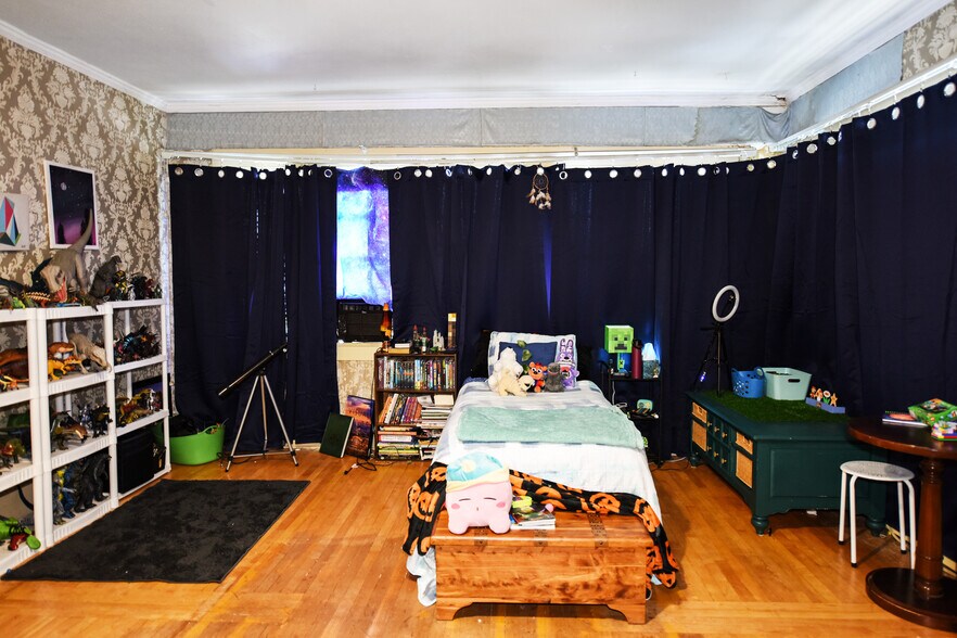 More Photos Of 200 E Vista St, Bisbee Movie Radio TVStudio For Sale