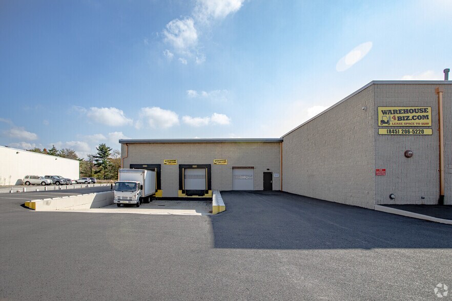 More Photos Of 171 Heller Pl, Bellmawr Warehouse For Lease