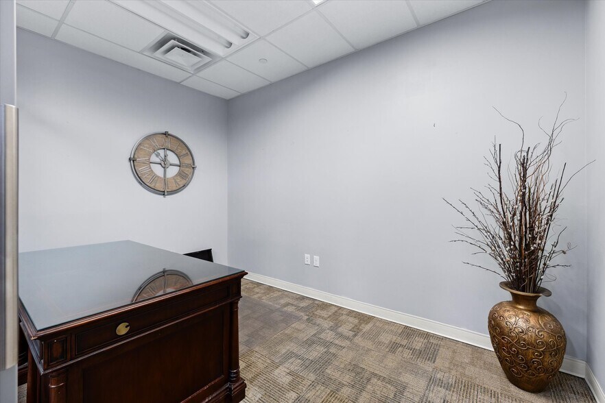 More Photos Of 1112 W Main St, Boise Apartments For Lease