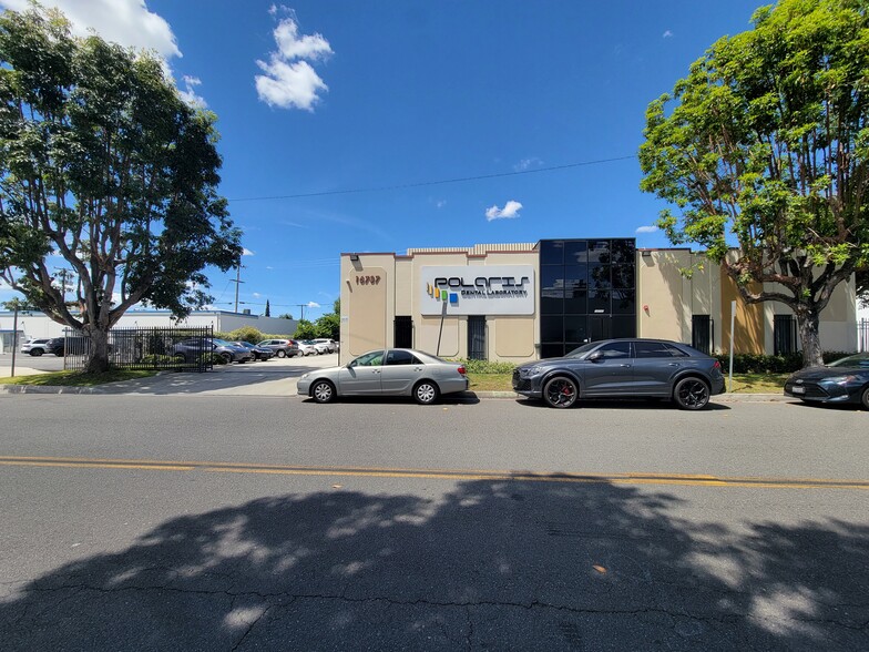 More Photos Of 16737 Parkside Ave, Cerritos Manufacturing For Sale
