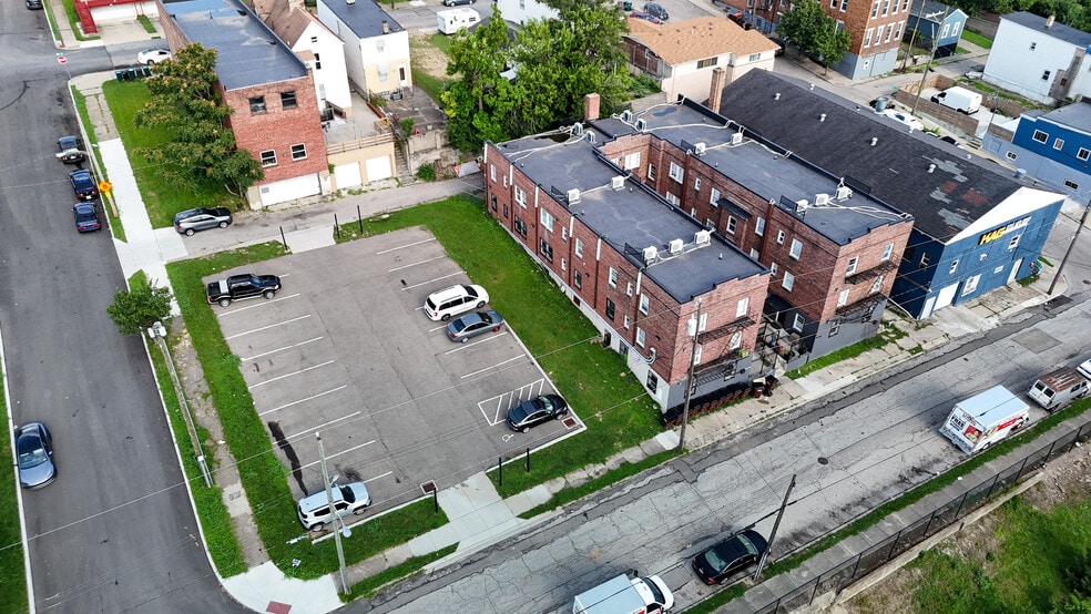 More Photos Of 2346-2350 Boone Ave, Cincinnati Apartments For Sale
