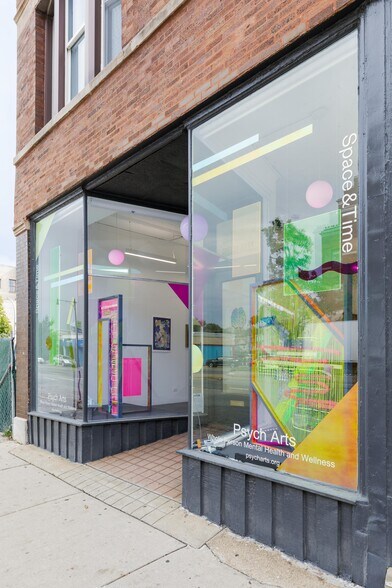 More Photos Of 3307 W Irving Park Rd, Chicago Office Residential For Sale