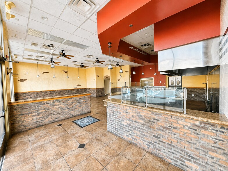 More Photos Of W Charleston Blvd @ Desert Foothills, Las Vegas Unknown For Lease