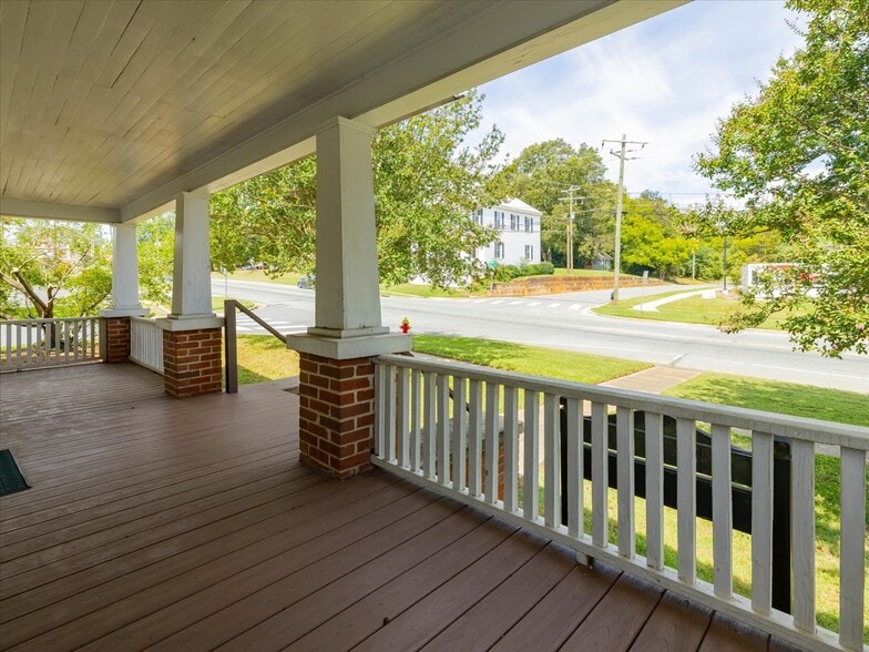 More Photos Of 140 East St, Pittsboro Office Residential For Sale