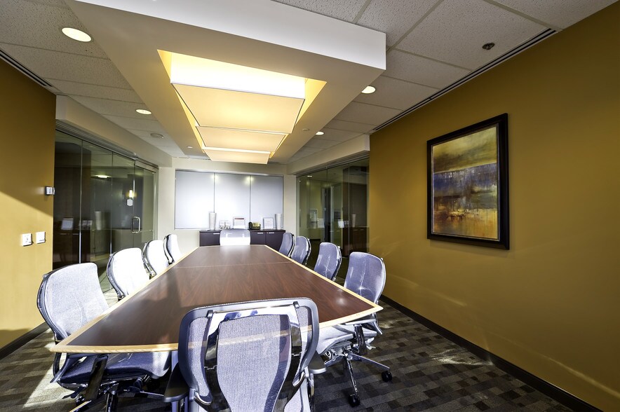 More Photos Of 380 Wellington St, London Coworking Space