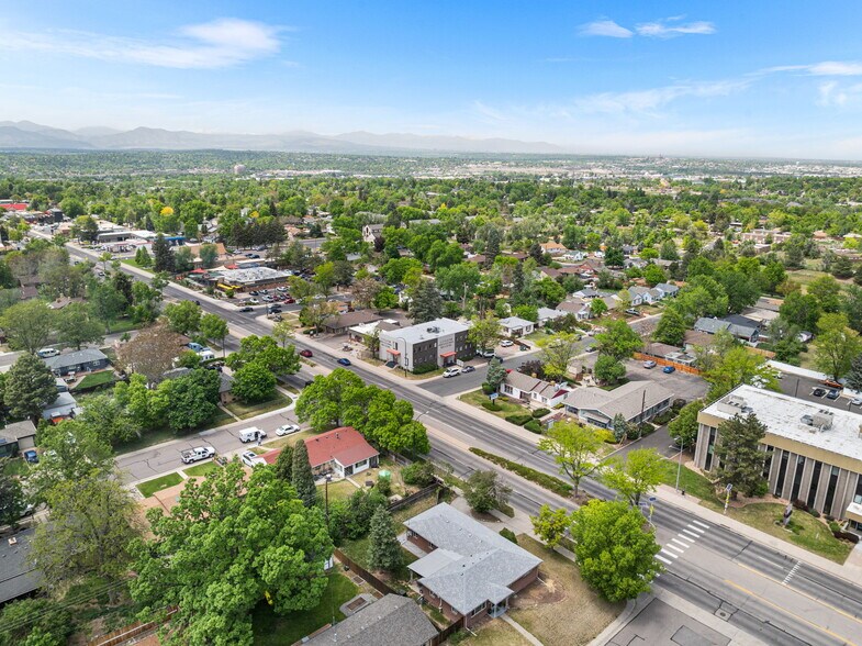 More Photos Of 709 W Littleton Blvd, Littleton Office For Sale