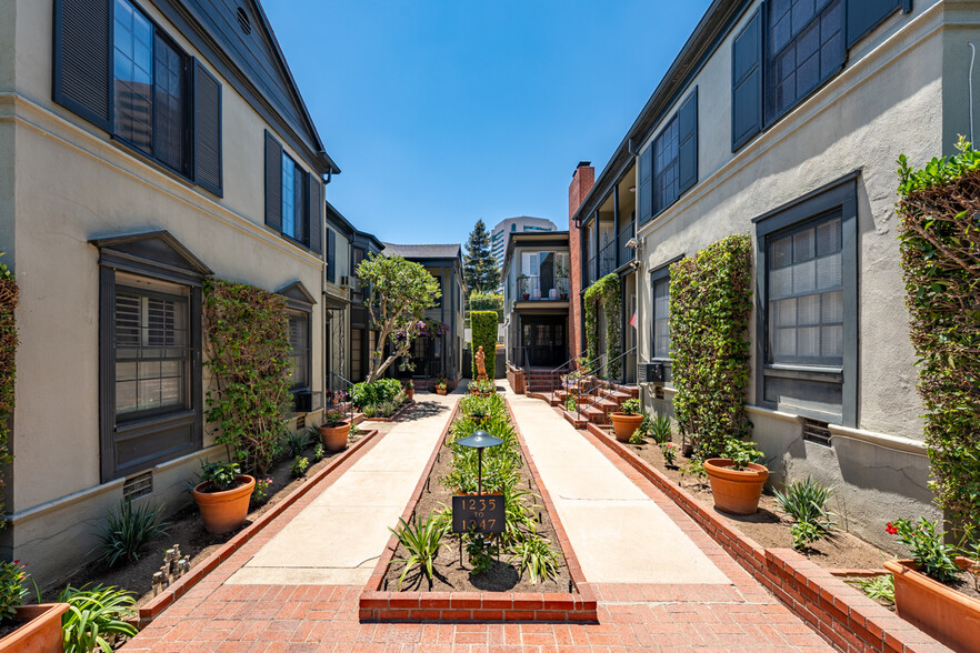 Primary Photo Of 1235-1241 S Beverly Glen Blvd, Los Angeles Apartments For Sale