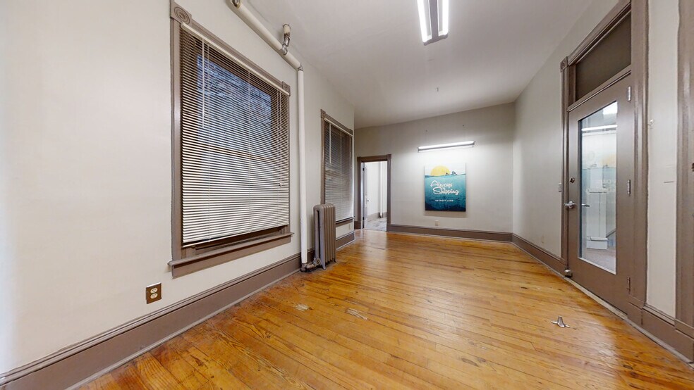 More Photos Of 308 S State St, Ann Arbor Storefront Retail Office For Lease