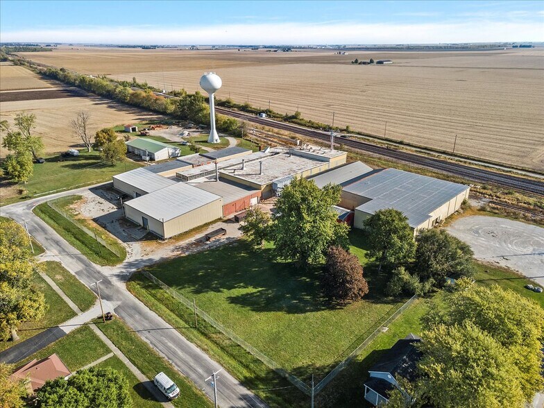 More Photos Of 115 E Mound St, Girard Industrial For Sale