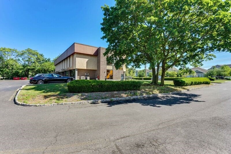 More Photos Of 211 Monmouth Rd, West Long Branch Loft Creative Space For Lease