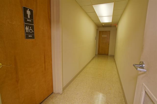 More Photos Of 719 S Buffalo St, Warsaw Office For Lease