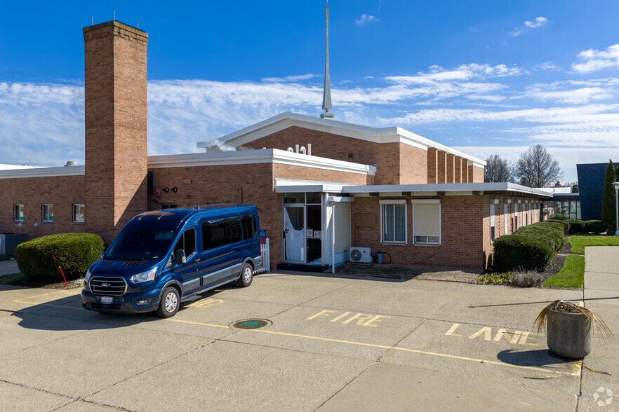 More Photos Of 2812 Harvard Ave NW, Canton Assisted Living For Sale