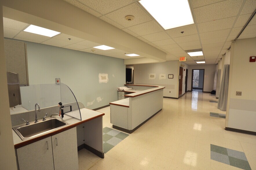 More Photos Of 145 Kimel Park Dr, Winston-Salem Medical For Lease