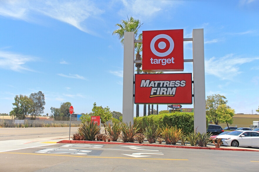 More Photos Of 8001 Othello Ave, San Diego Unknown For Lease