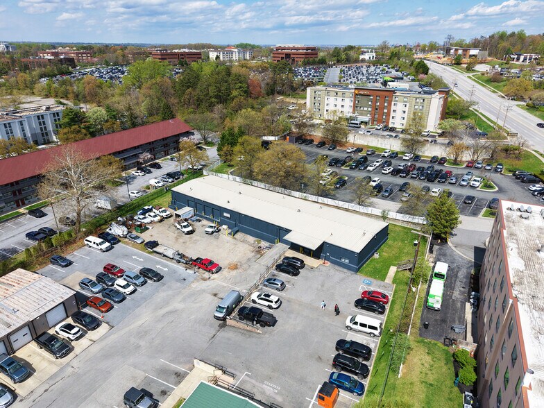 More Photos Of 823 Elkridge Landing Rd, Linthicum Heights Warehouse For Lease