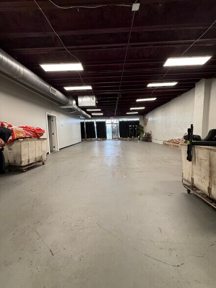 More Photos Of 1714 Easley Bridge Rd, Greenville Storefront Retail Office For Sale