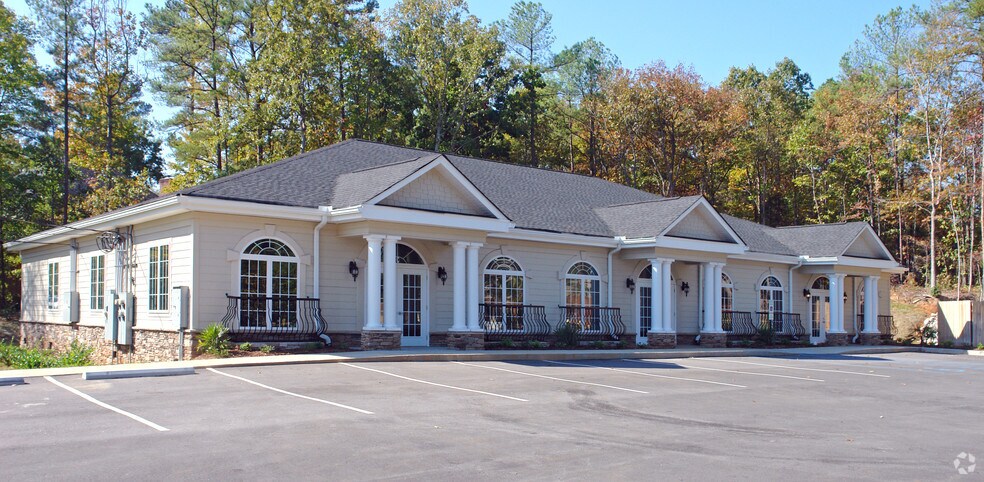 More Photos Of 7453 Irmo Dr, Columbia Office For Sale