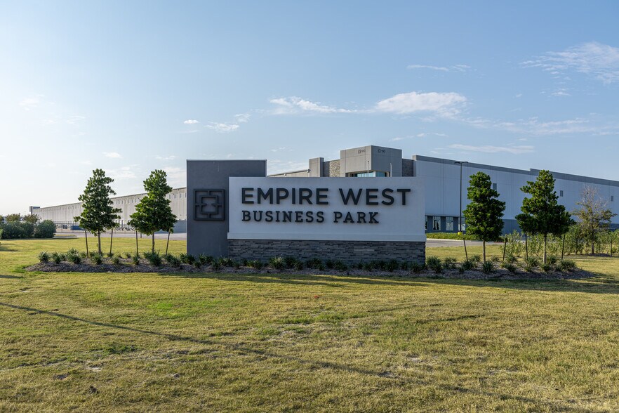 More Photos Of Brookshire Rd, Brookshire Unknown For Lease