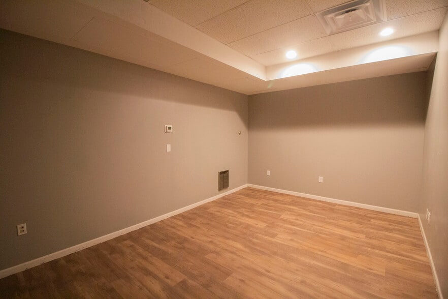 More Photos Of 108 S Main St, Plainwell Office Residential For Sale