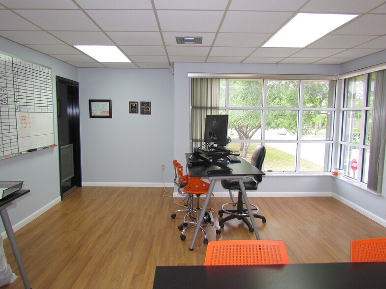 More Photos Of 13382-13422 SW 128th St, Miami Office Residential For Lease