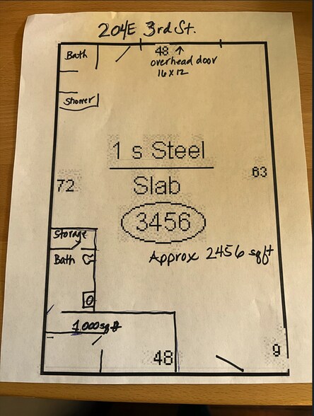 More Photos Of 204-206 E 3rd St, Brookston Showroom For Lease